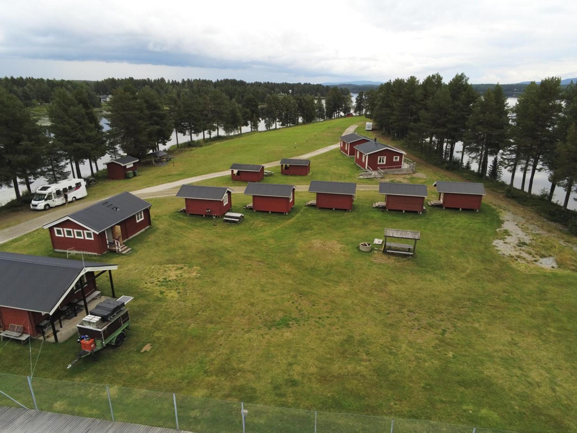 Fritidshus - Cottage - Holiday House - Soluppgang Blattniksele Екстериор снимка